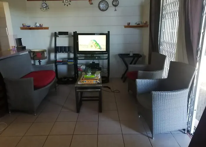 Mariena Glen Apartment 34- 3 Bedroom Beach House